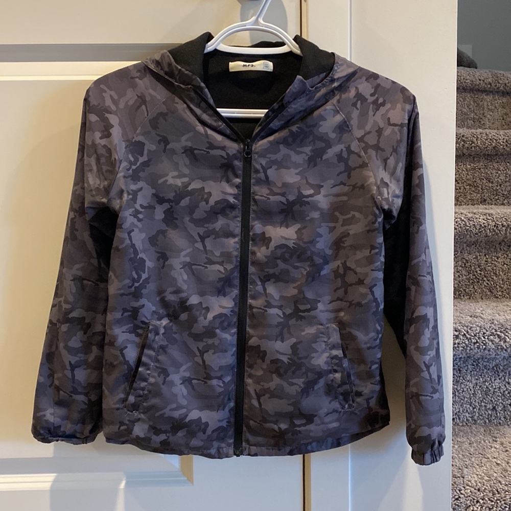 Kids Windbreaker 140 (3 for $30)